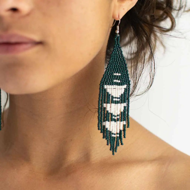 Lightweight beaded earrings in neutral colors for everyday chic