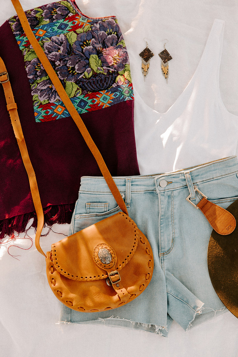 Vida Leather & Jade Saddlebag in Camel